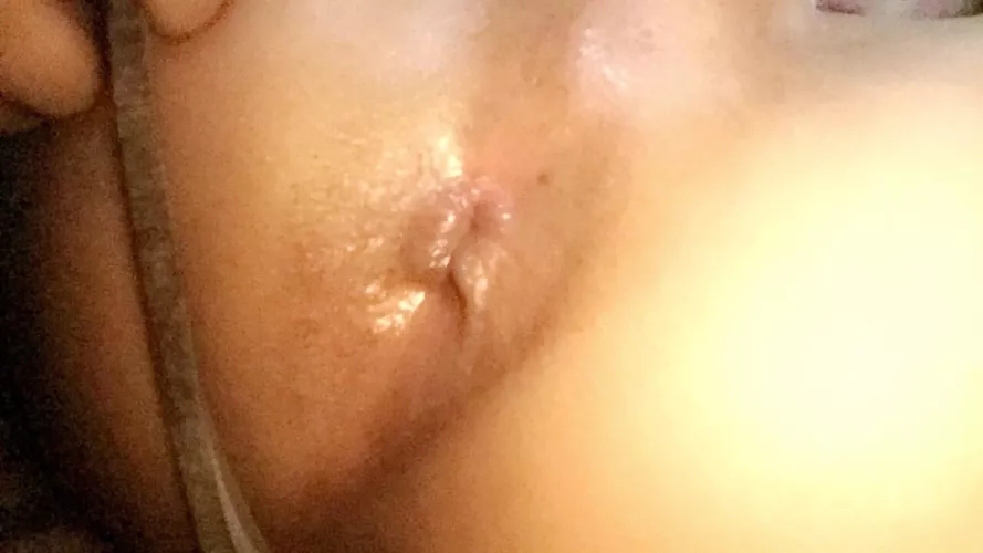 24 sub bttm looking for tops rn