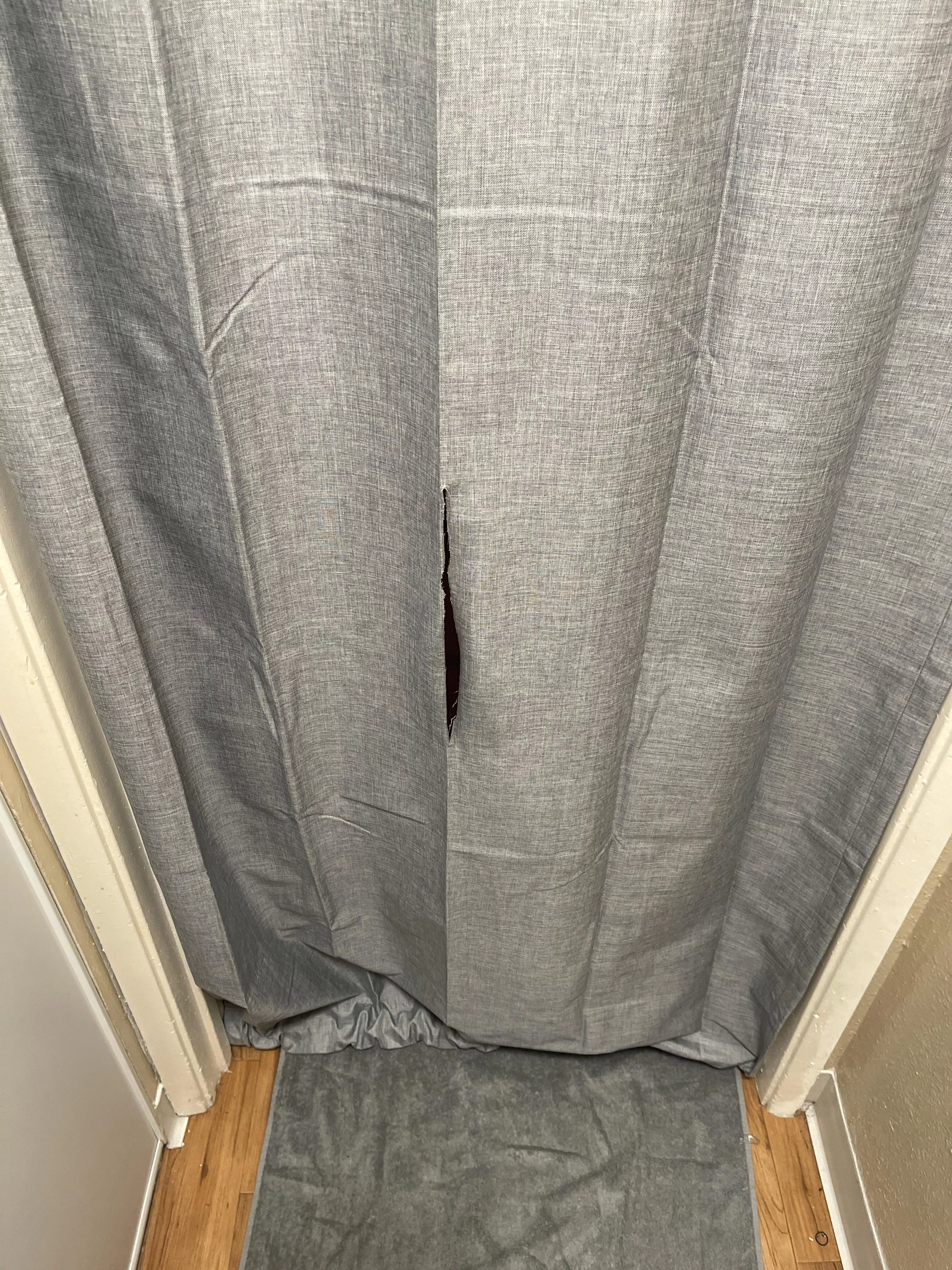 28 m hosting gloryhole 