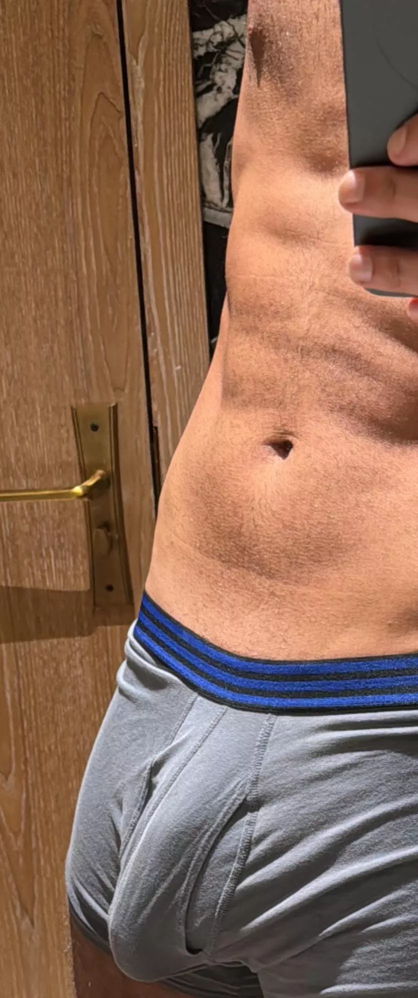 29 Single M. Chicagoland. Experienced, jacked, and hung. Looking for Threesomes and group play. 