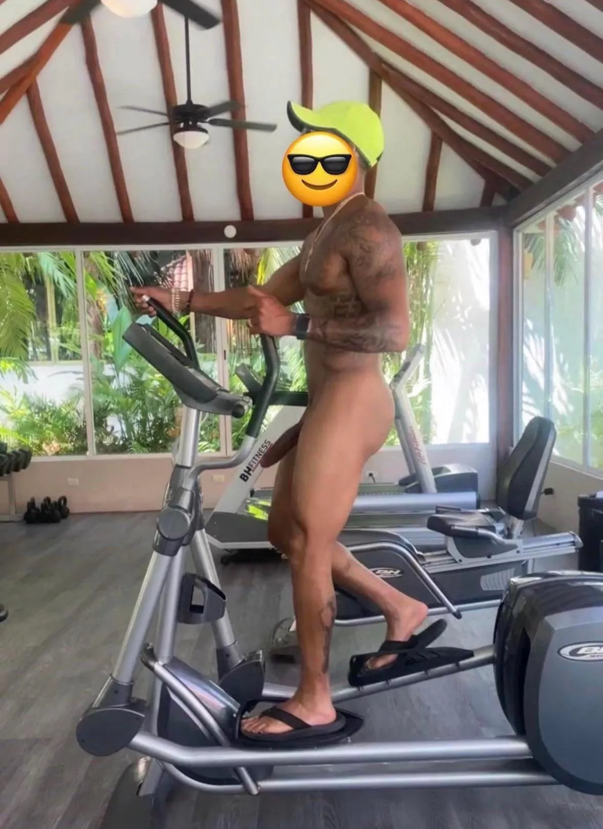 35 [M4F] [M4FM] Houston - looking for adventure 