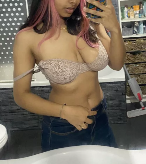 Am I your (f)avourite Indian girl?🤭