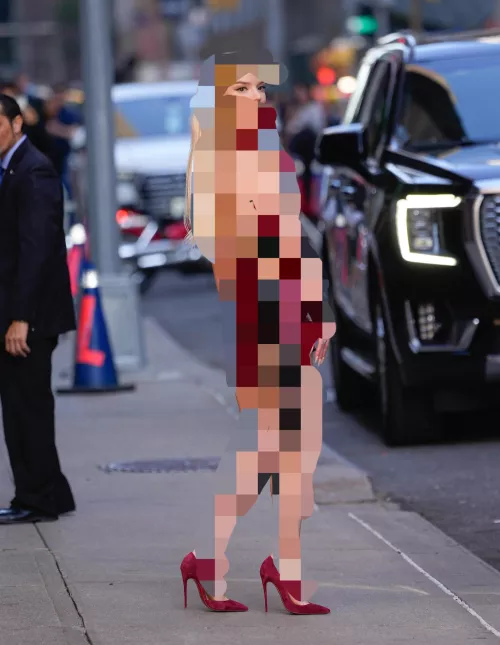 Anya Taylor Joy Harsh. 