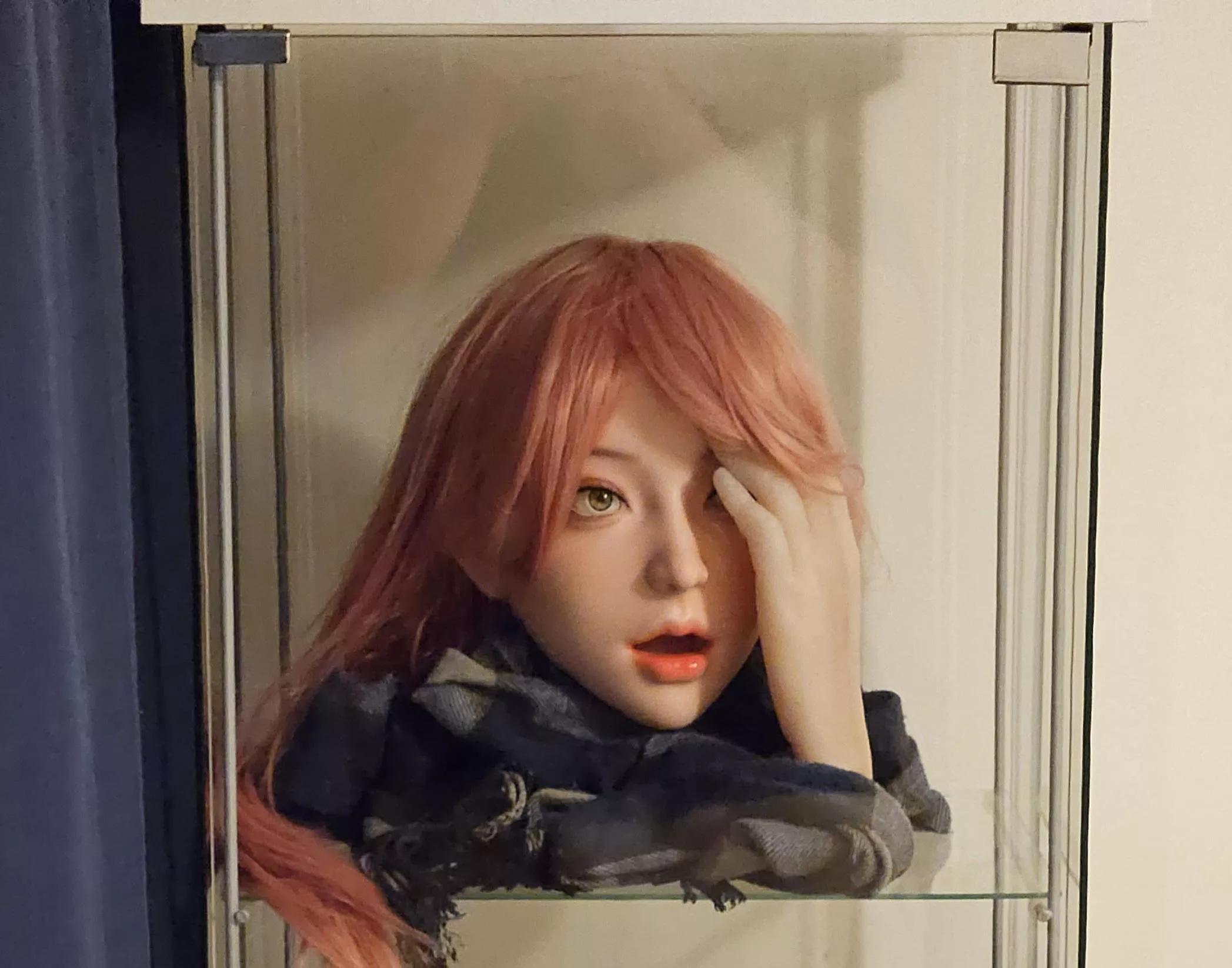 Anyone else display heads? Too creepy?