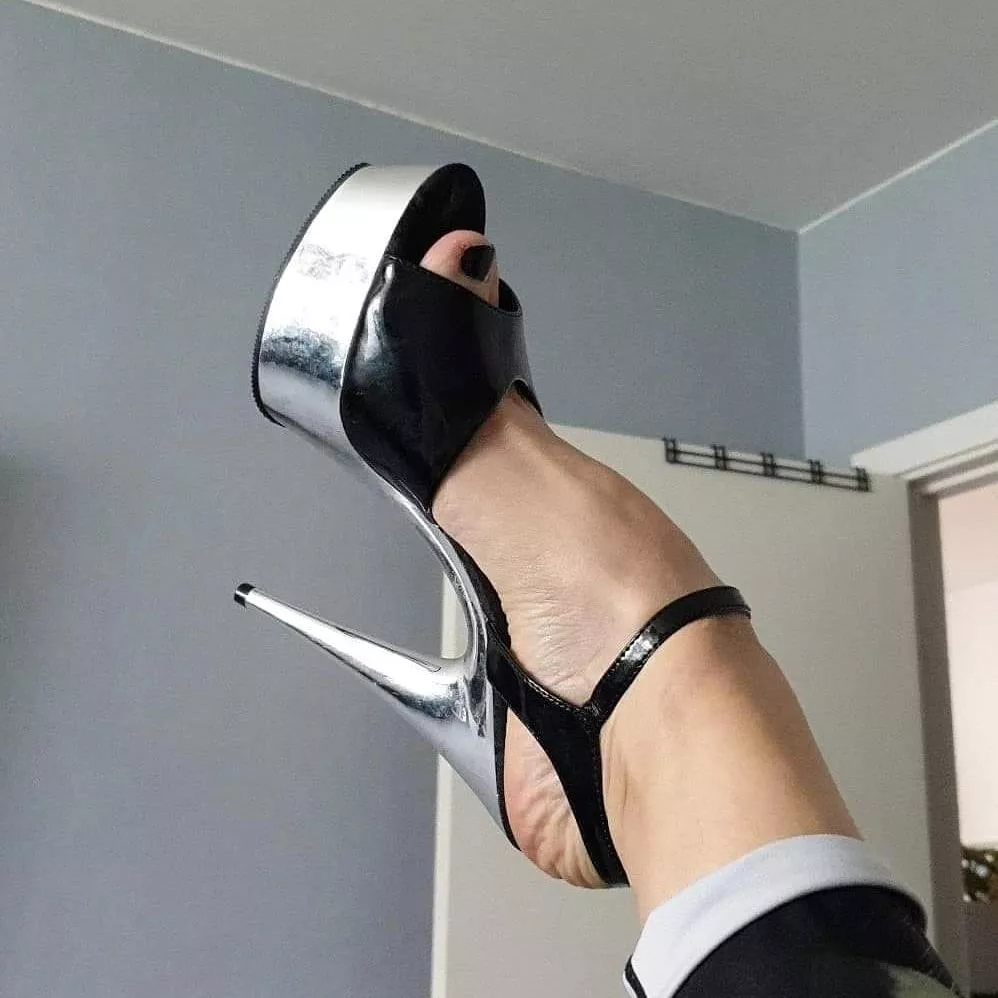 arches/heels