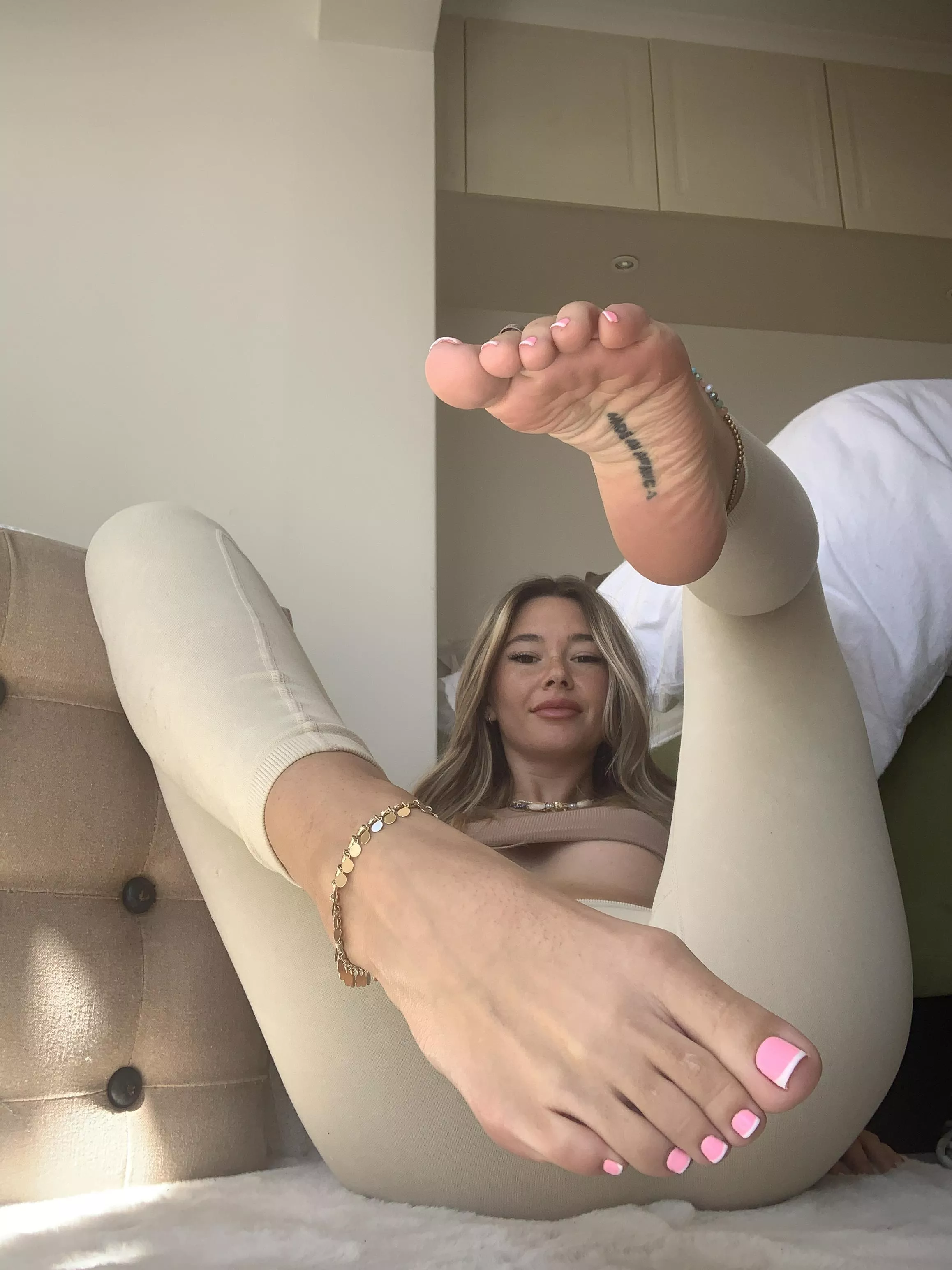 Are you a toe sucker or a sole licker [oc]