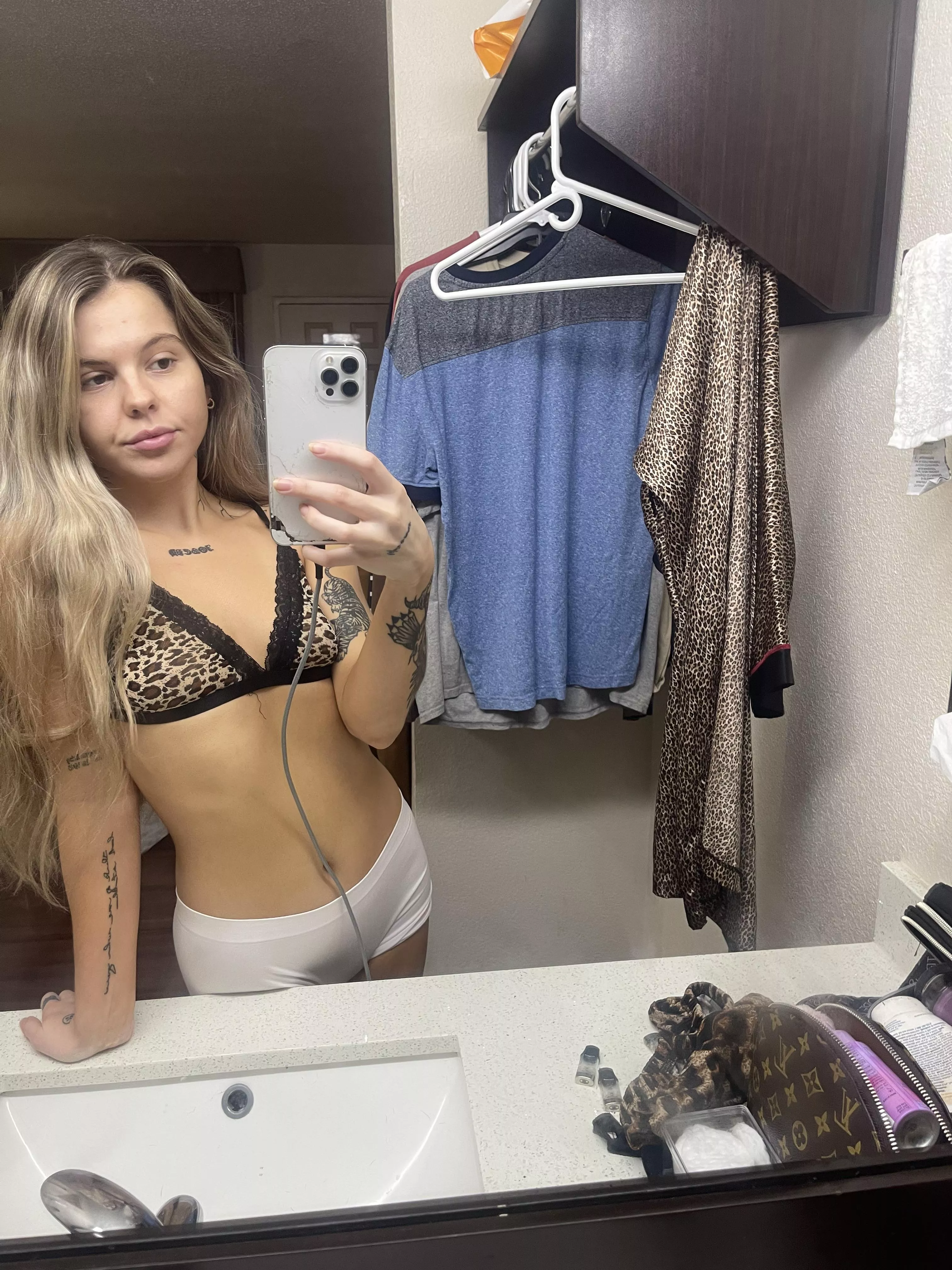 [b4d] looking for a very generous man:) (i verify!!) 