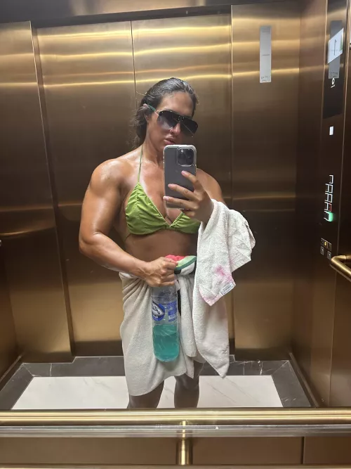 Being big is fun. But having a bigger clit is funner 