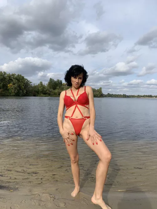 Born in the 70s, would you creampie your best friend's mom?