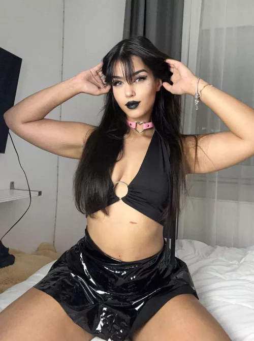 Can i go out like this ?👉👈