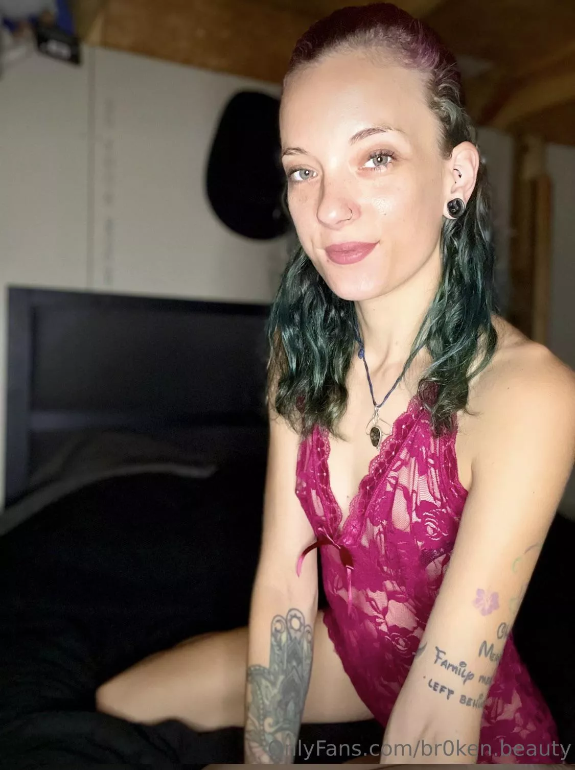 Can I sit pretty for you?