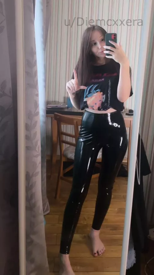 Can you handle my naked foot, prejac?