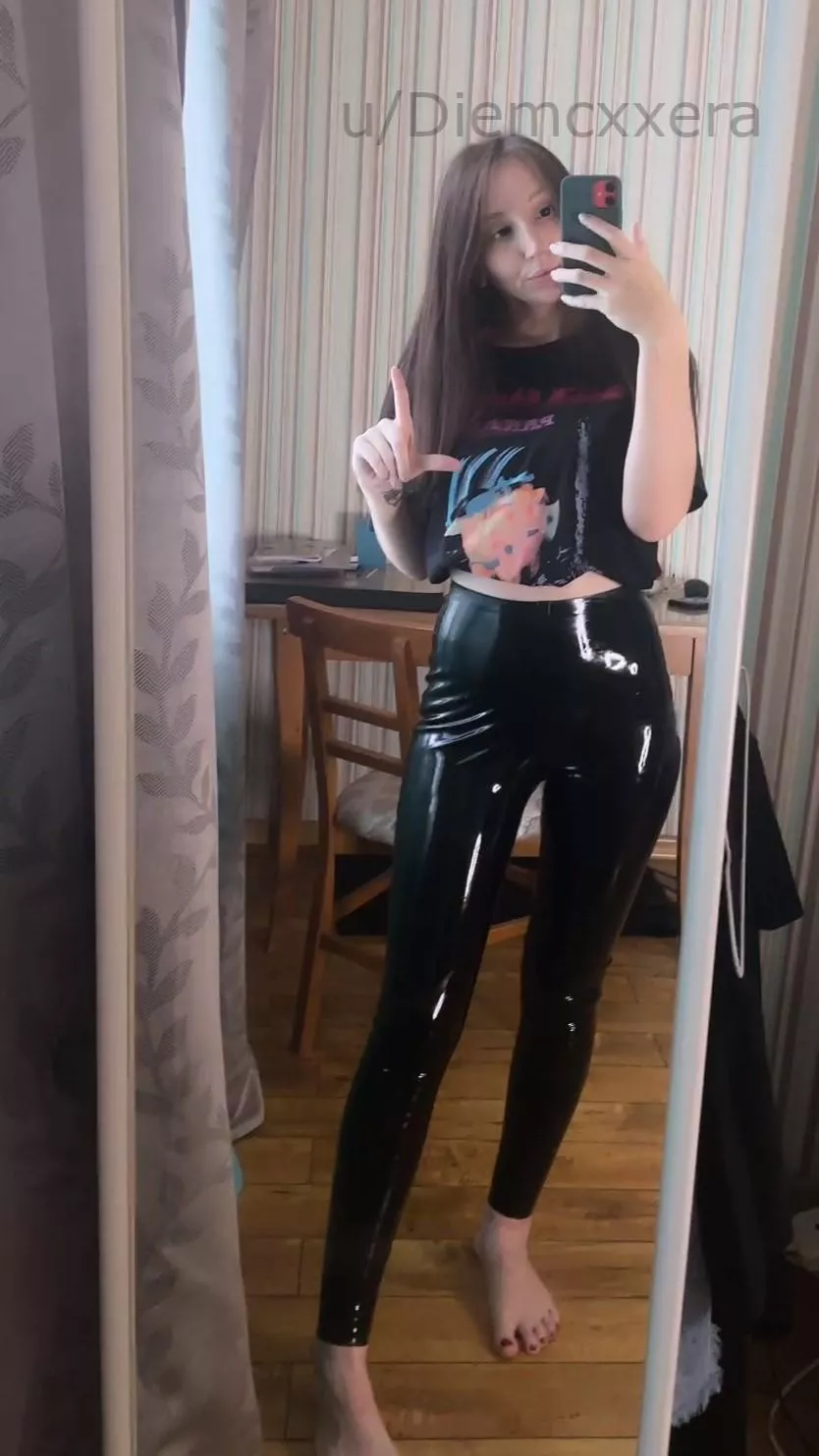 Can you handle my naked foot, prejac?