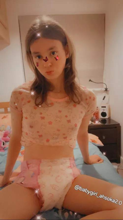 Daddyyyyyyy come and change me my diaper is full