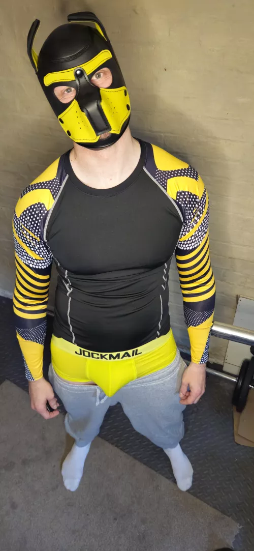 Darn trousers keep slipping down