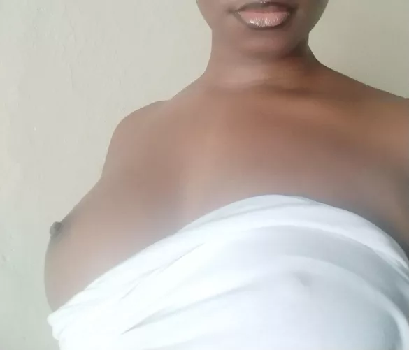 Do suck small boobs or nah