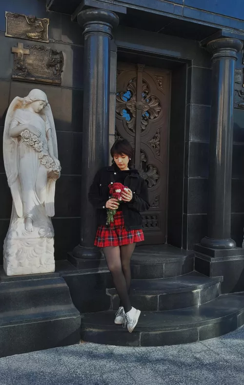 Do you like my style? Well... I wasn't wearing underwear that day 😈