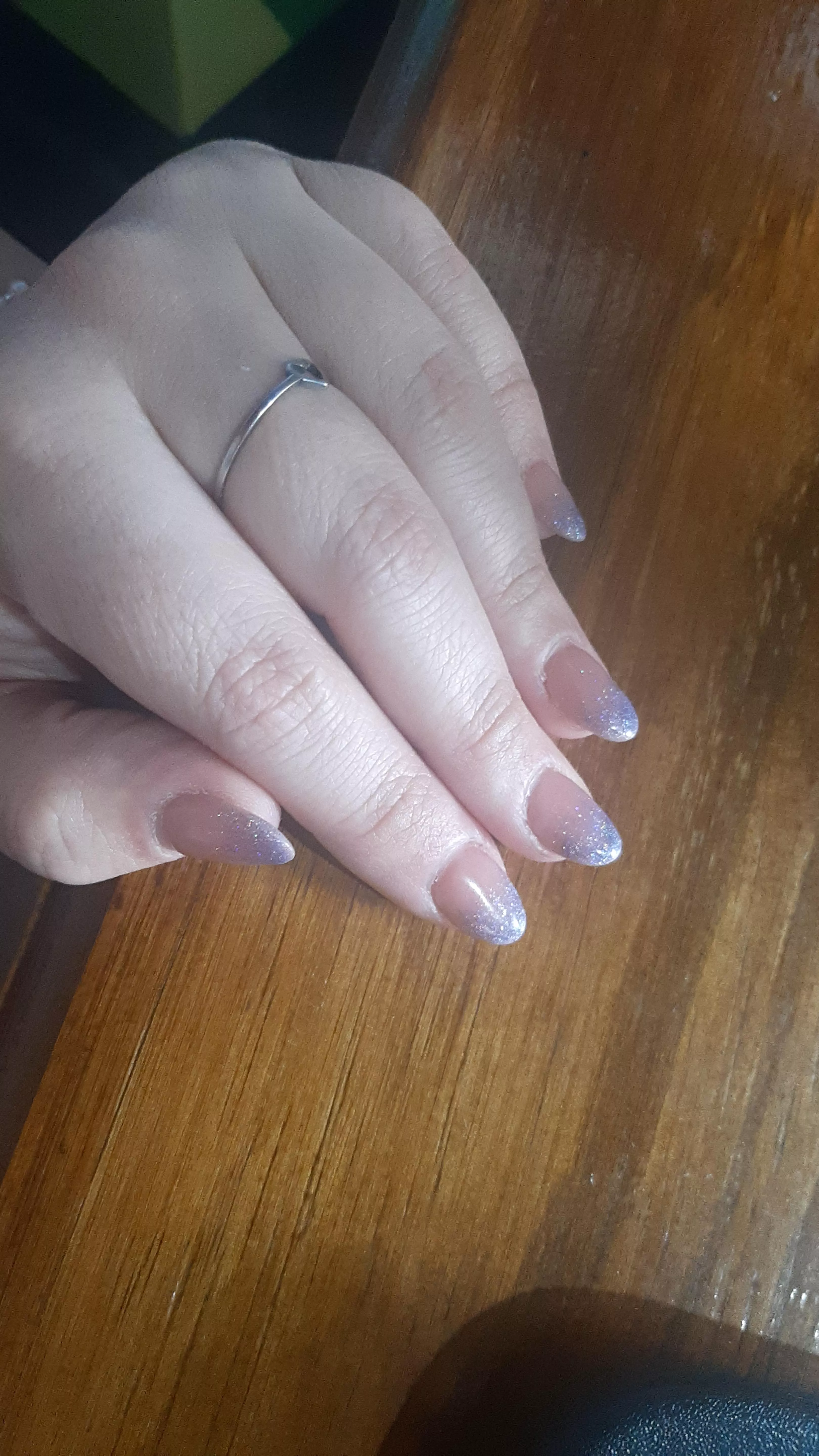 Do you want to see me scratch you? 