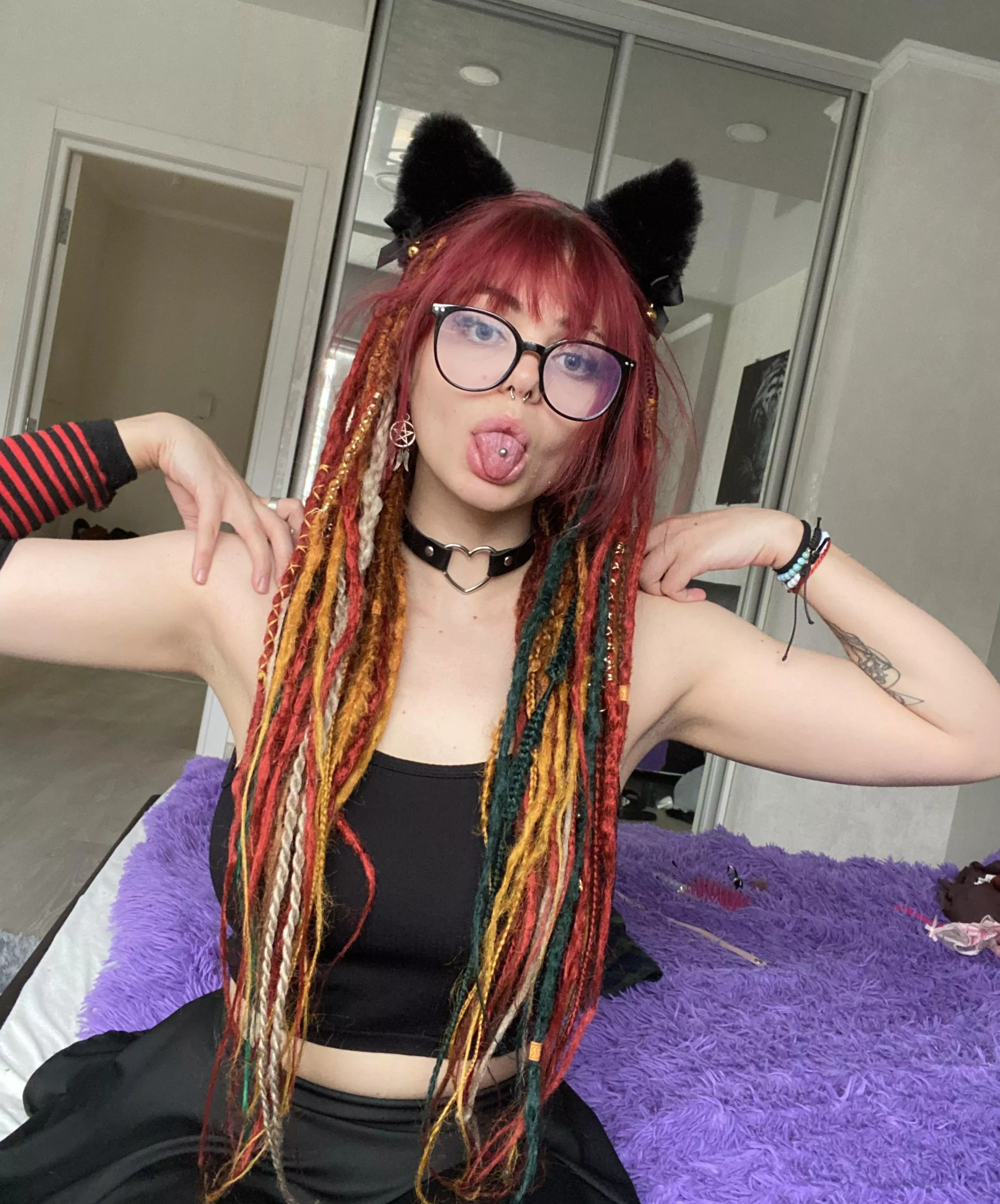 Domesticate this cat girl or keep me wild