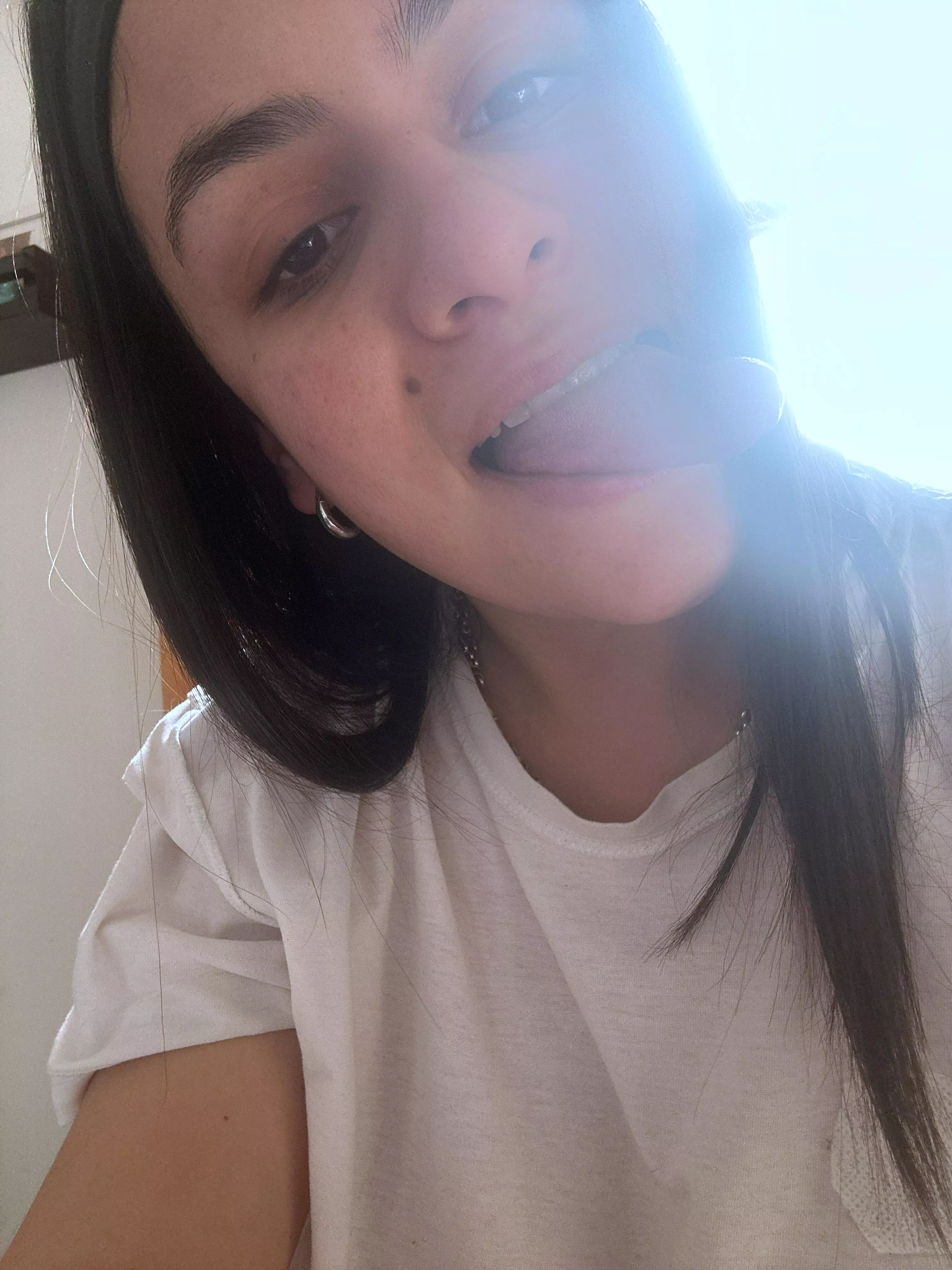 Don’t look at my shirt turned upside down 