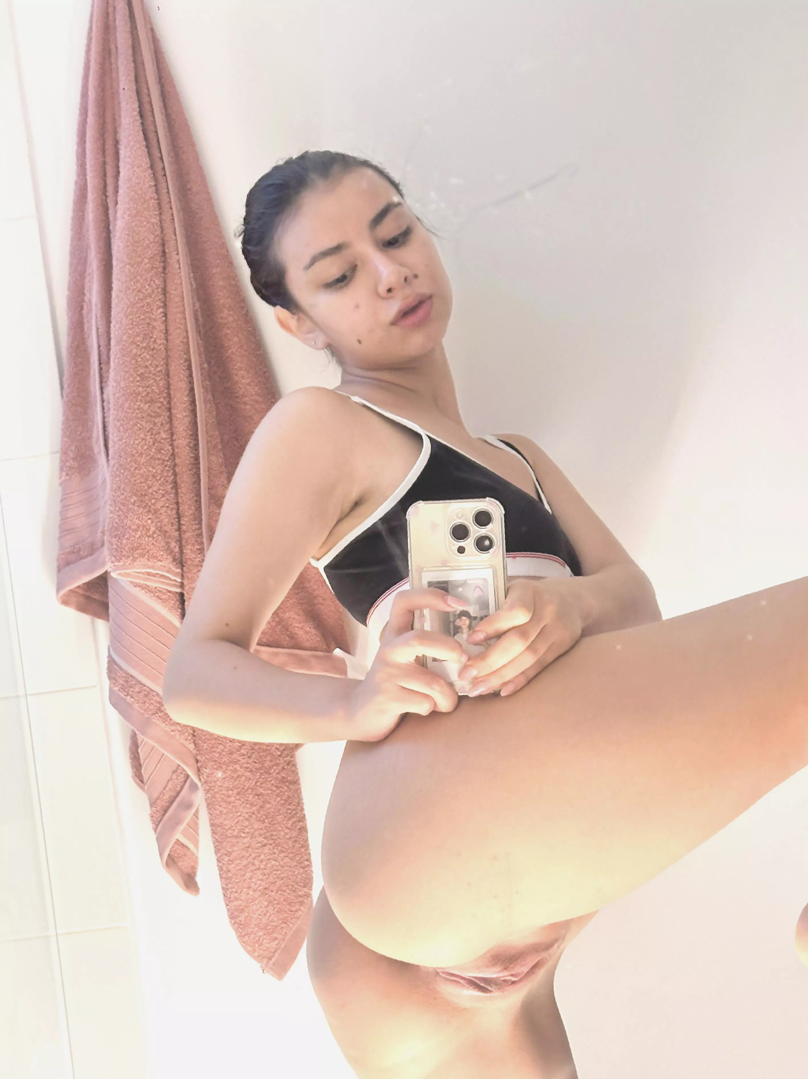 F4M someone who can ride with my jams 