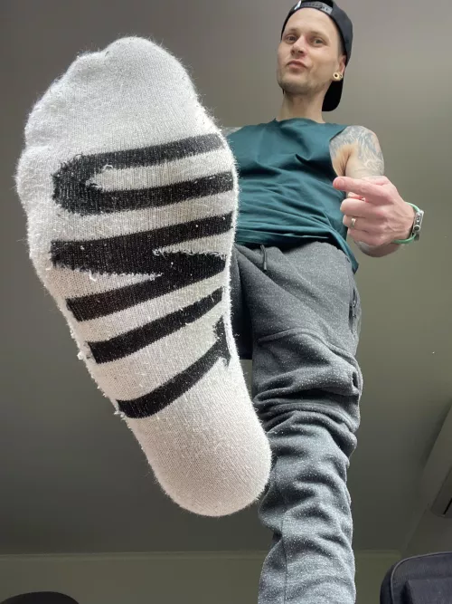 Get down & open your mouth. Wide. Now, fill your alphas pockets with cash & I’ll shove my foot in your mouth.