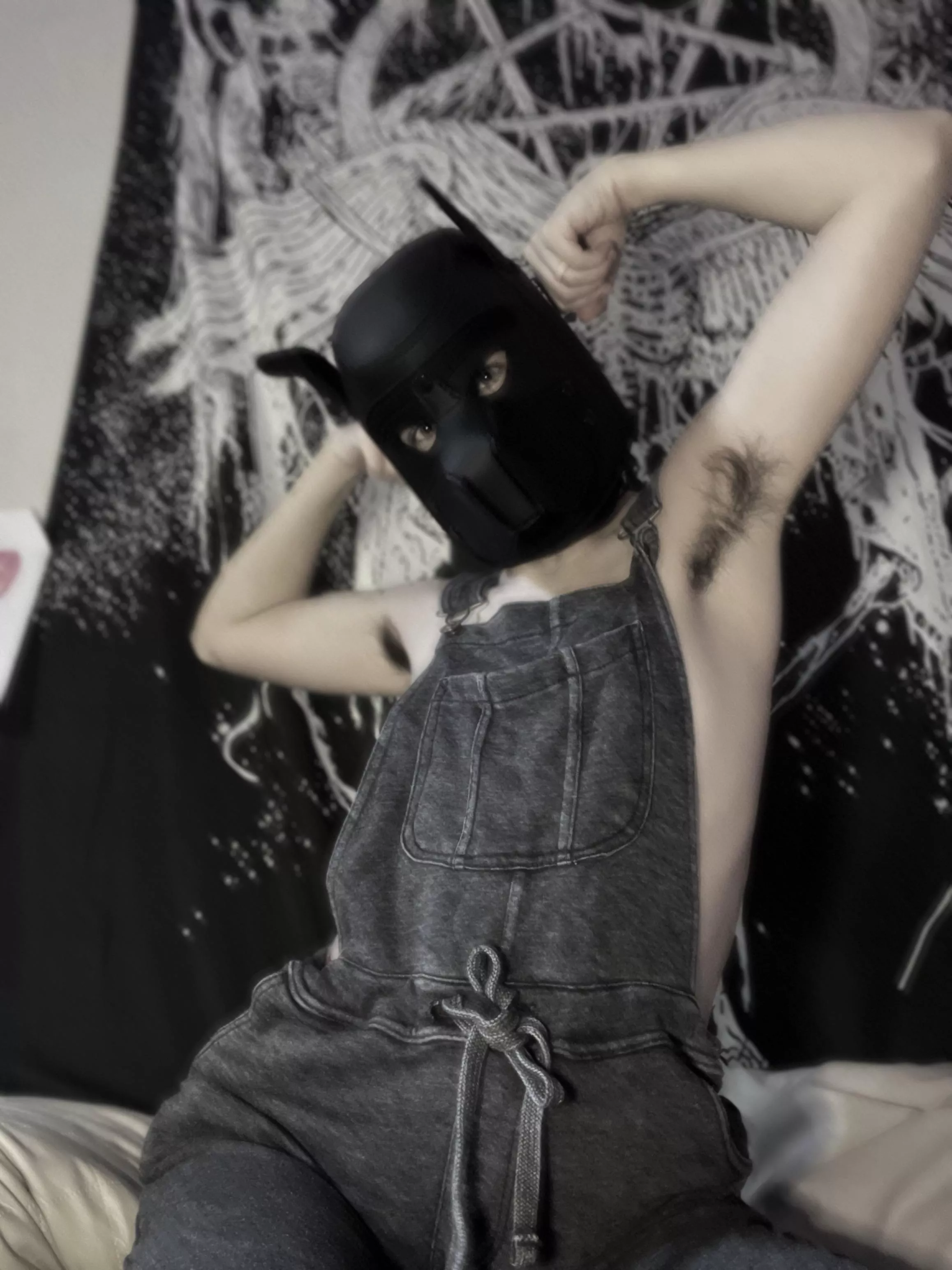 grrrr strong puppy!!(jk i am smol)