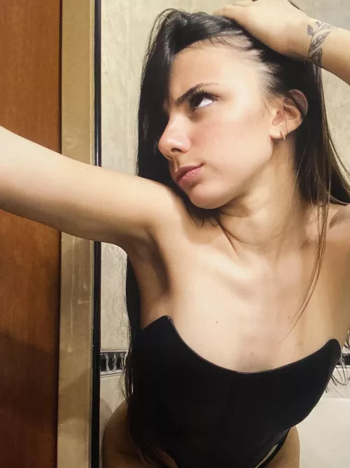 guess how pink it is daddy F18 [Melbourne] xx