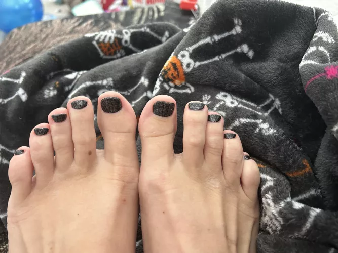 Halloween Toes ✌️