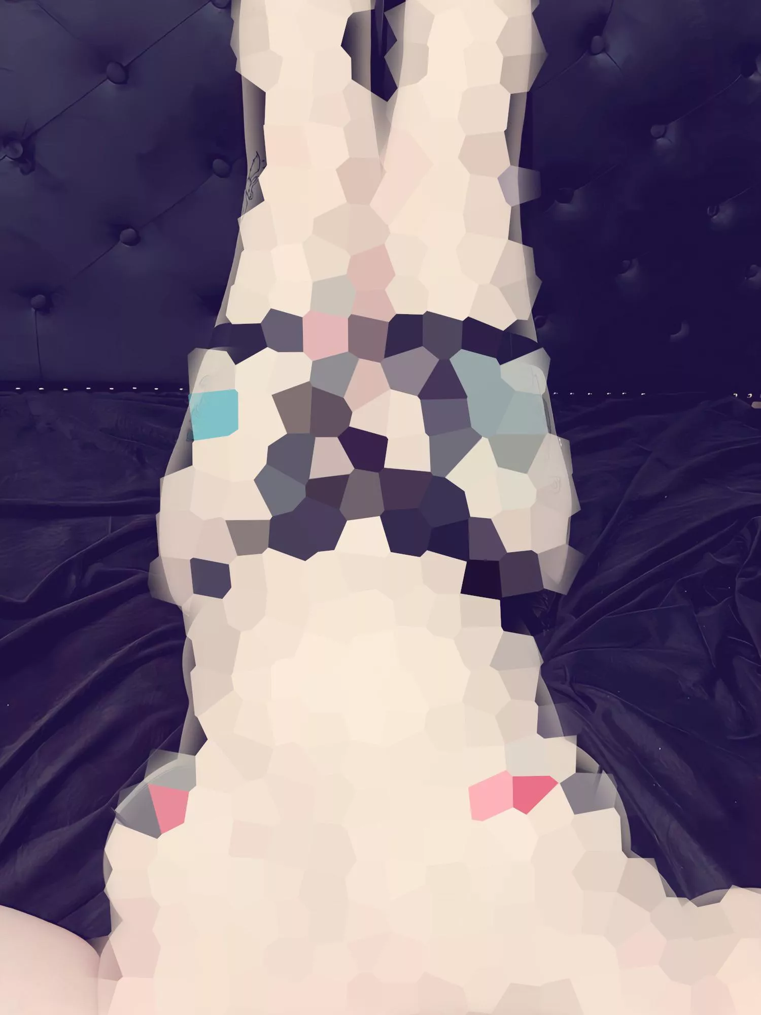 Have you ever dreamt about spending all your money on a queer Goddess before? I don’t think so. Why don’t you, I promise you’ll never be the same. 🤍💛💜🖤