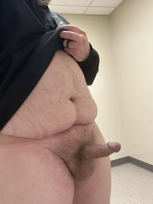 Heard you needed a bathroom break I’ll be waiting 😘