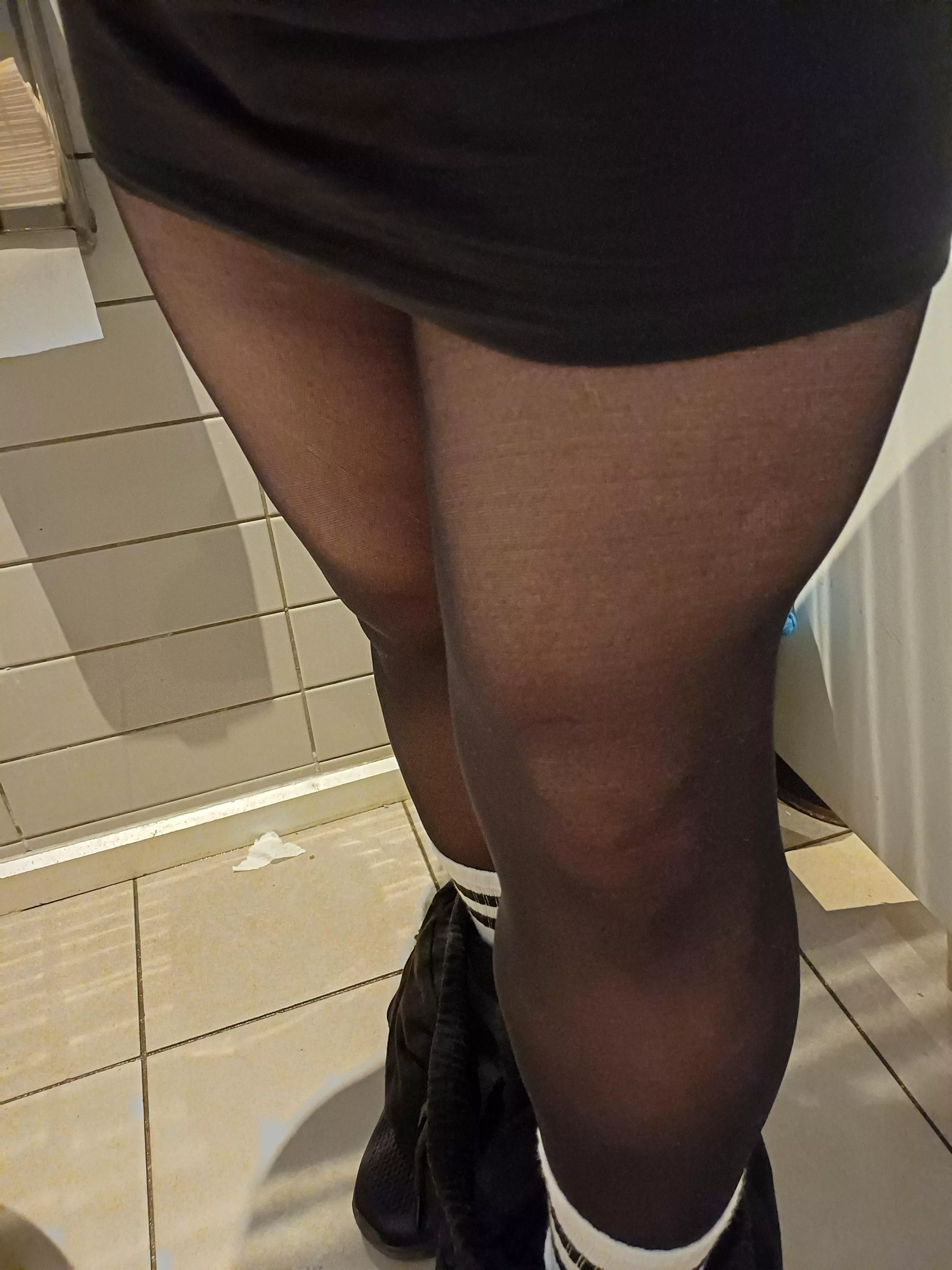 hello new  week...hot outfit_?