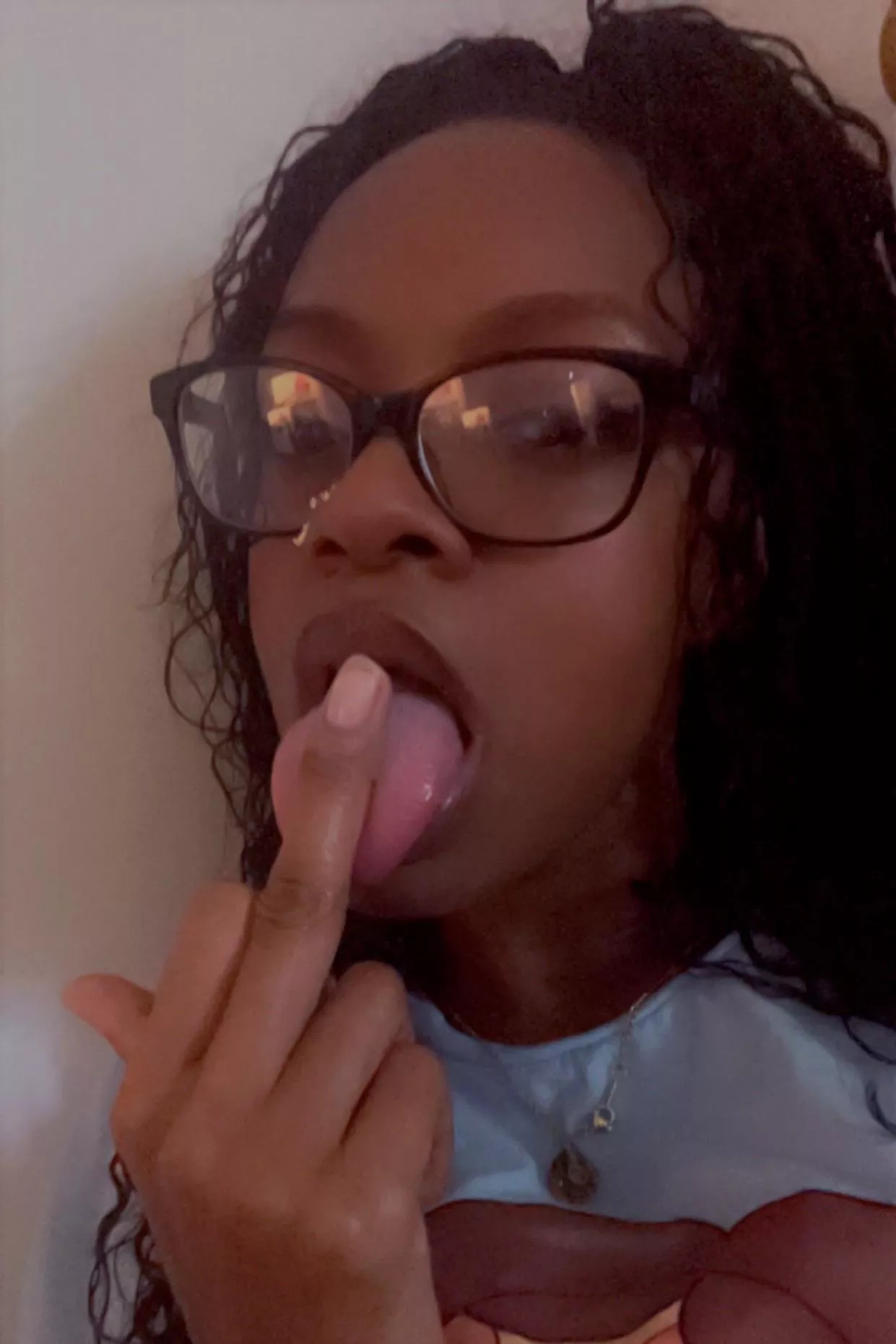 Here’s your daily dose of dopamine, simp 🌹