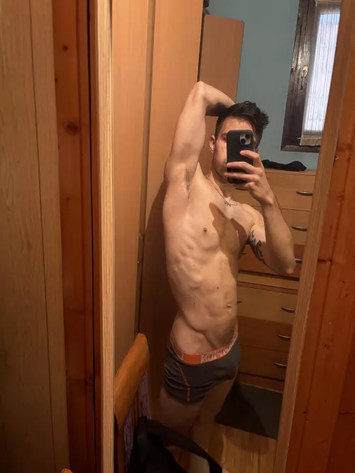 How do you like me in undies?