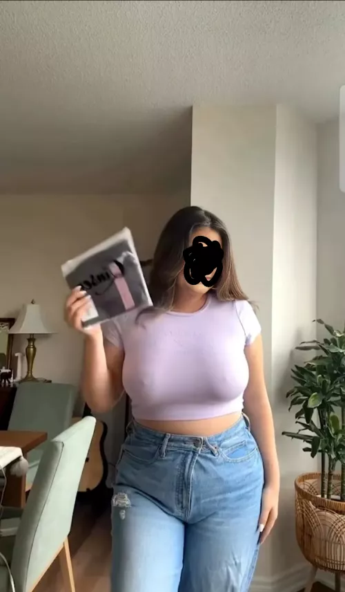 How's this combo for a chill house party?