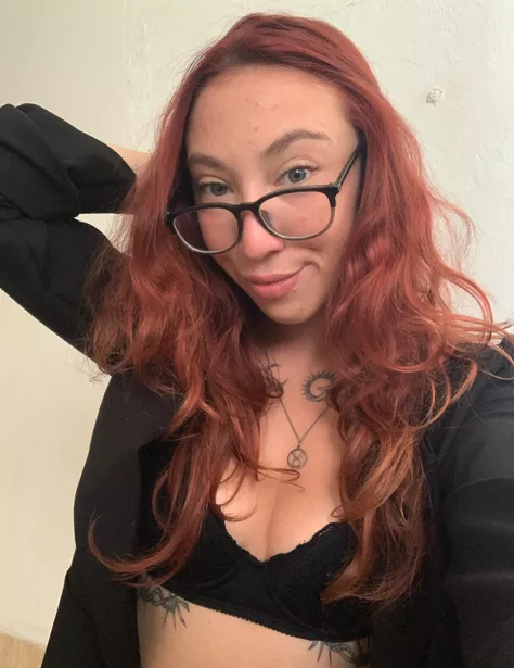 I can’t resist a good reader; I wonder if I’ll find one here.