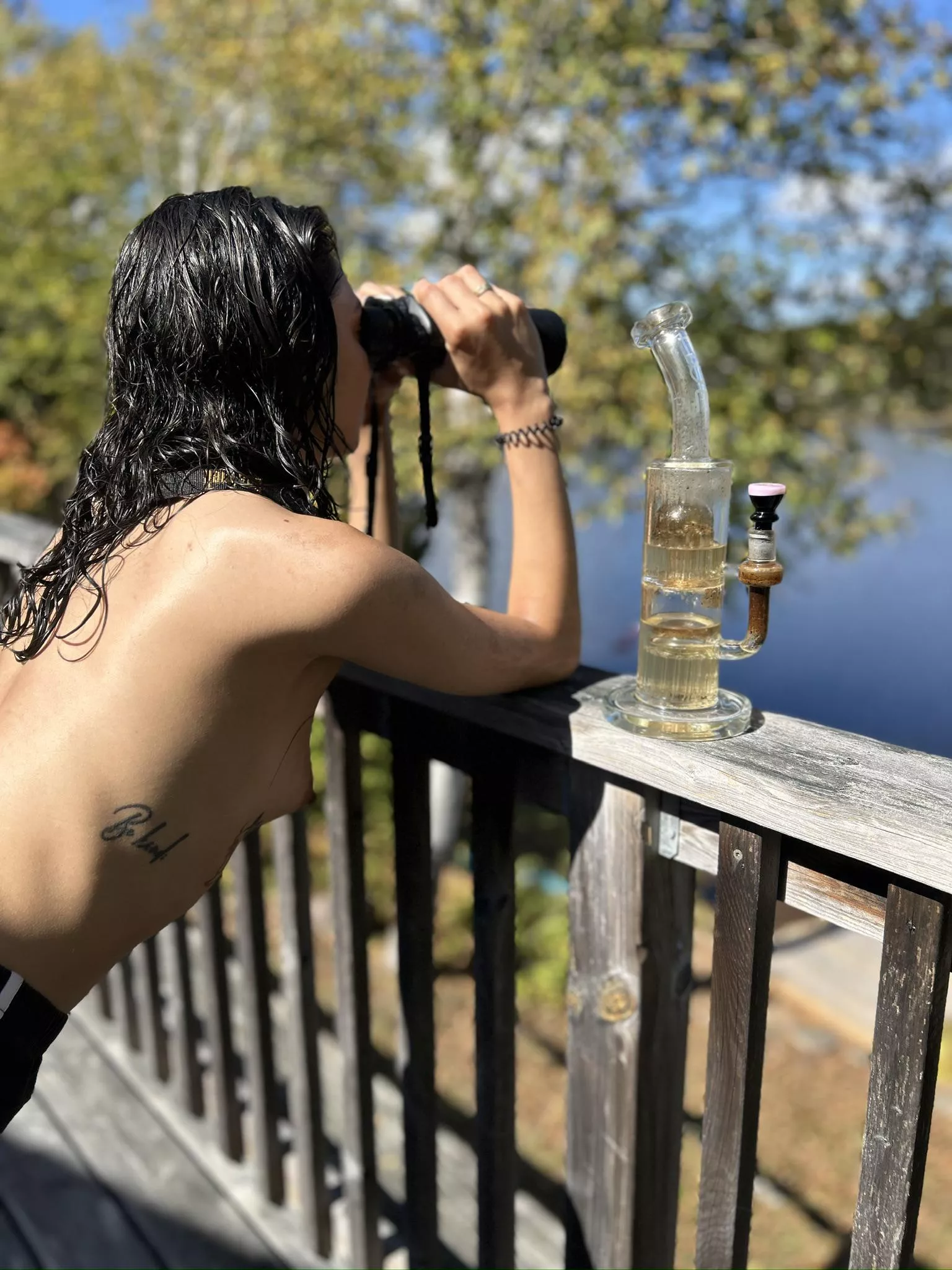 i could stare at trees all day when im high 🍃