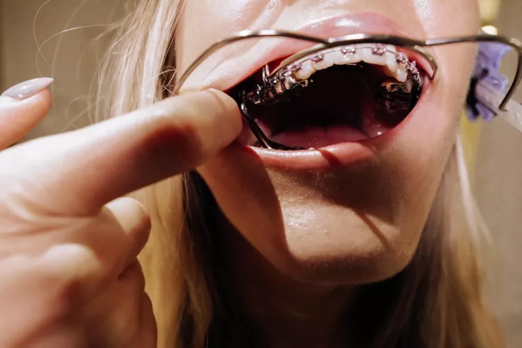 I love things in my mouth, even fingers