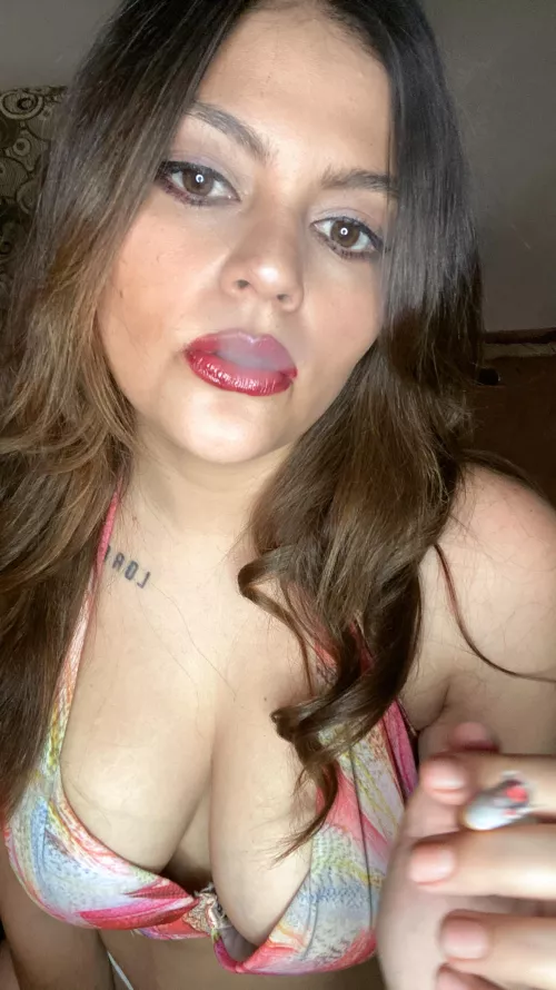 I love to smoke, one pack a day and I'm happy. 