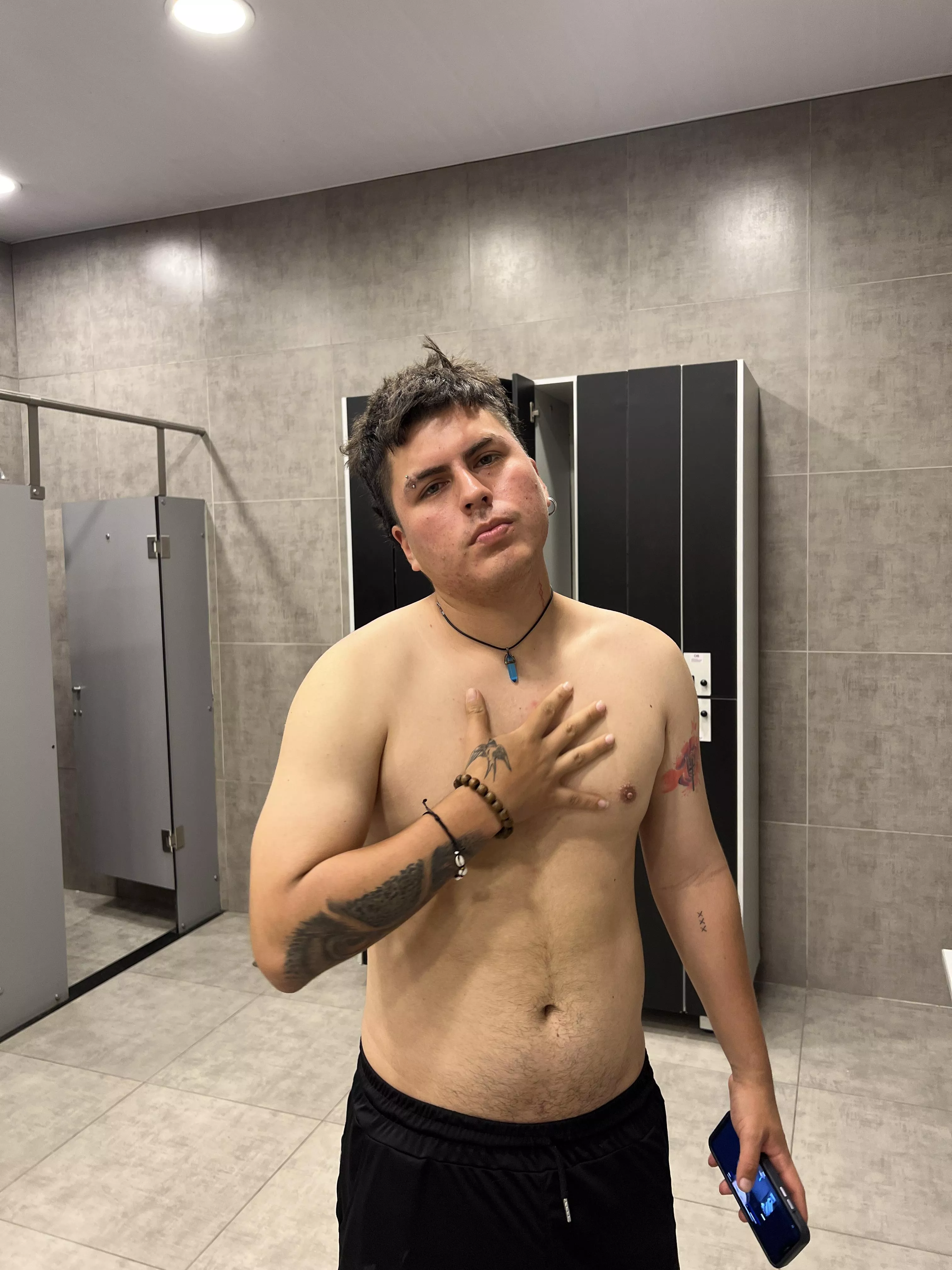 I need a houseboy to clean me 