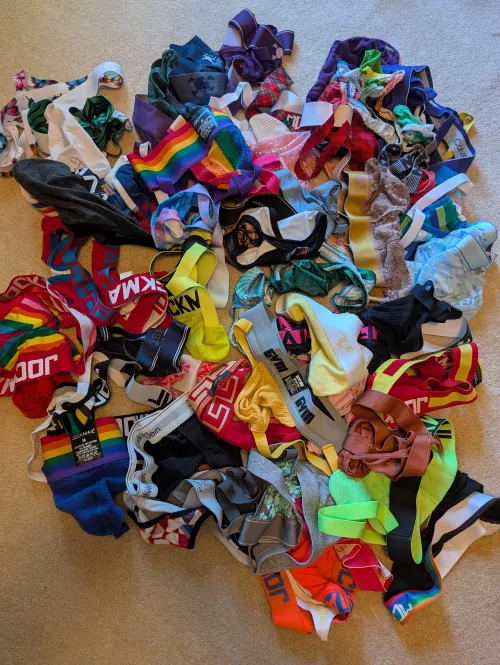 If I'm selling, who's buying? DM me