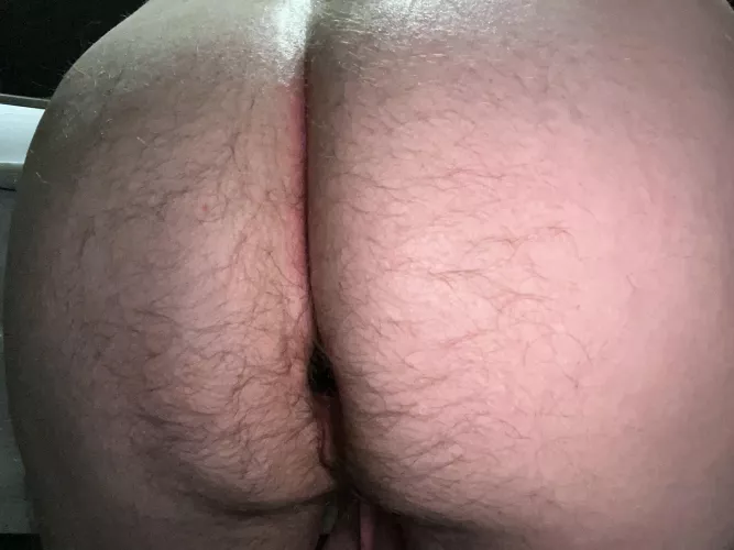 I’m not gonna say it’s the best bi ass but .. DM open 