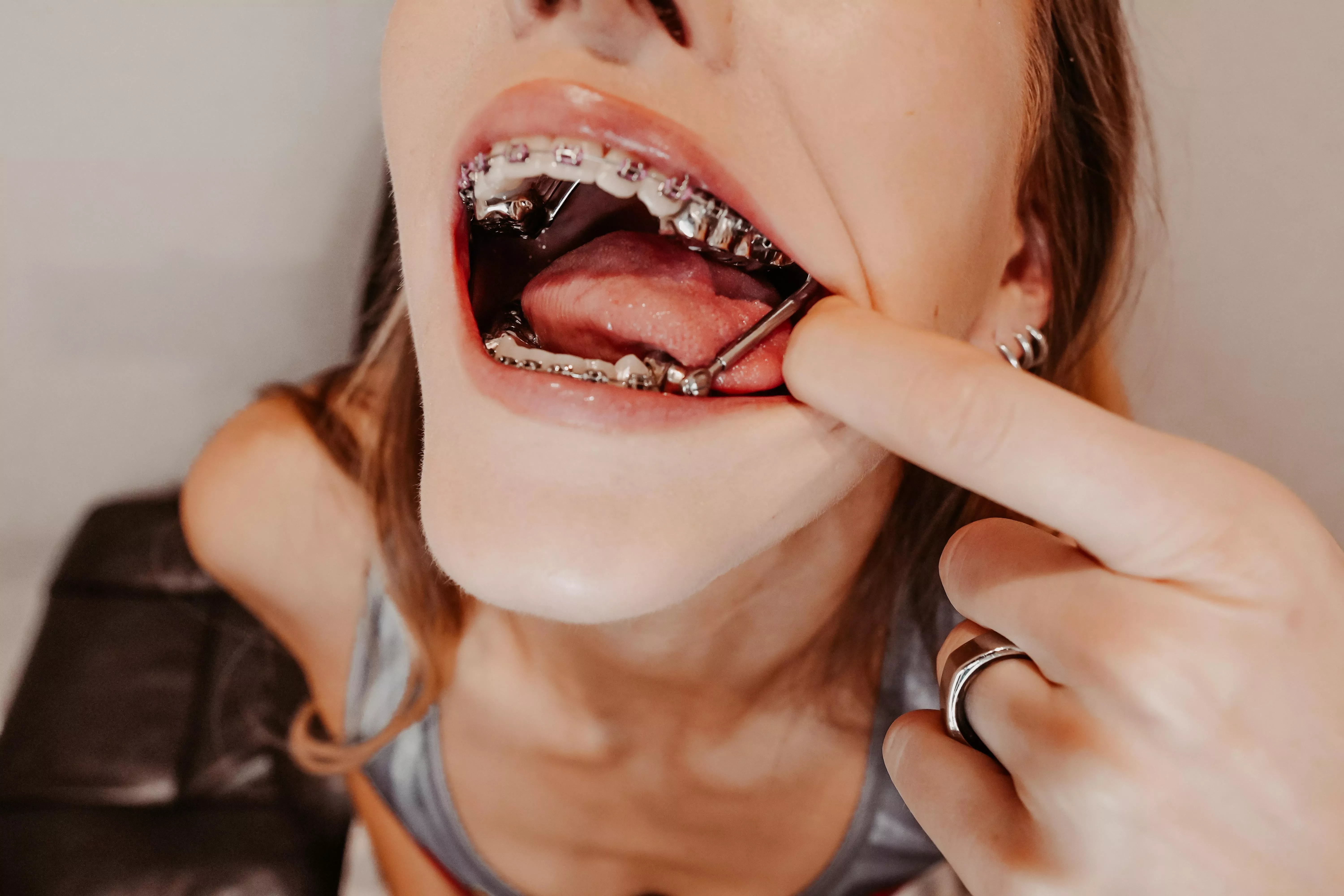 Imagine how surprised you’d be if you went to fishhook me and just felt metal 😅