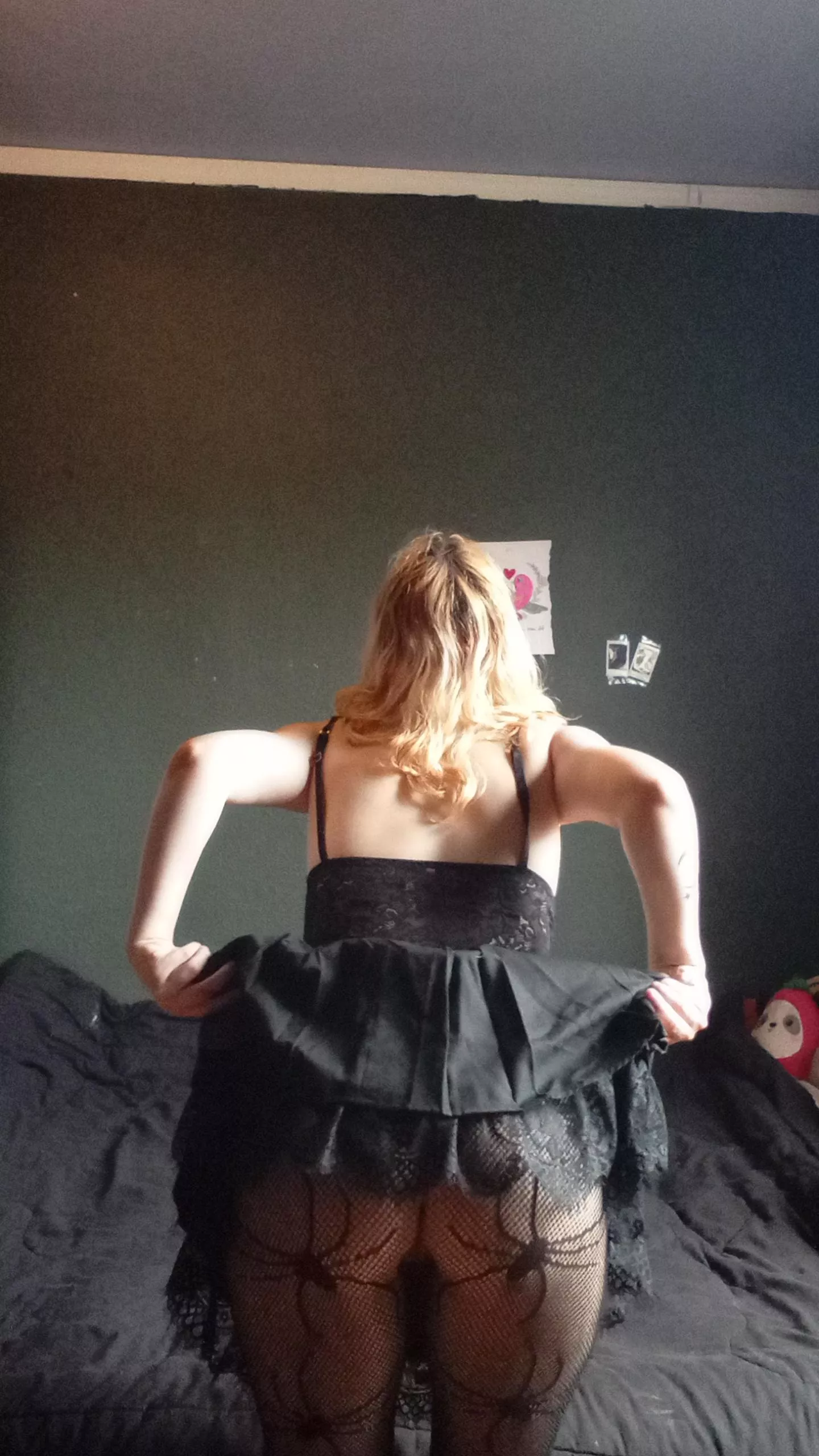 is my new skirt pretty? i never wear panties underneath ;)