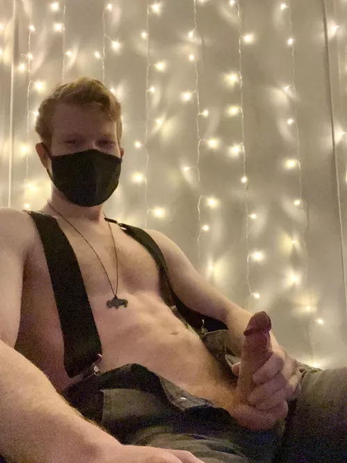 It’s crappy weather outside, so let’s stay in and fuck! ;)