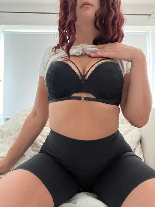 just a redhead showing off her features