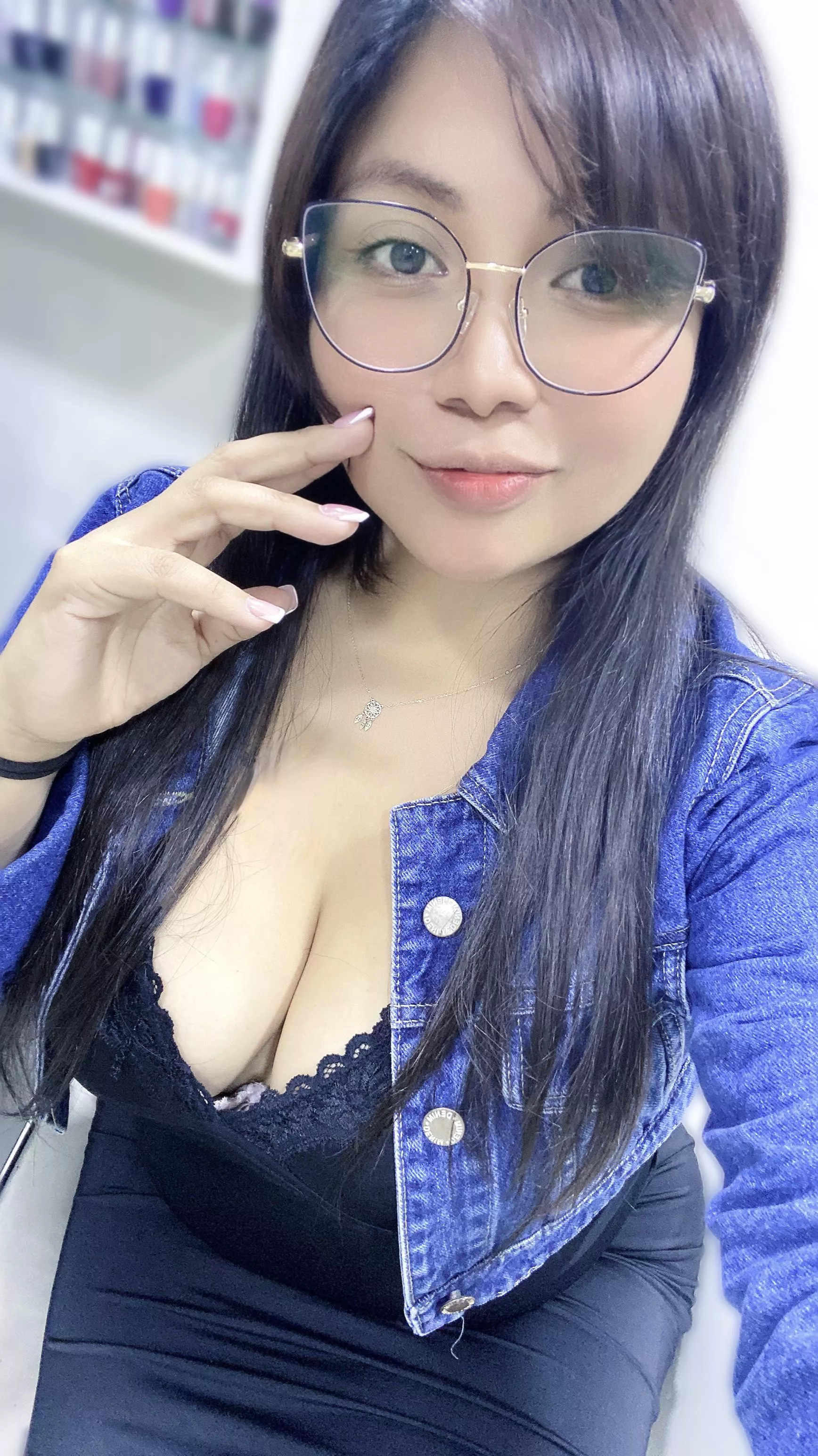 Just had my nails done (F)