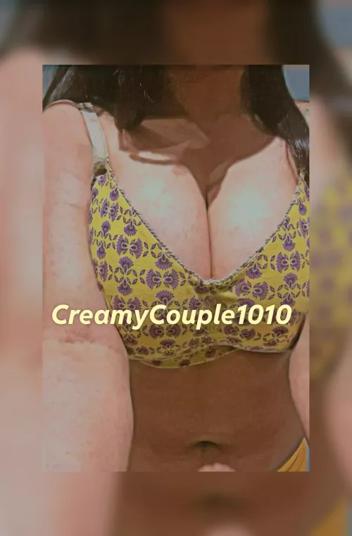 Just teasing my daddy while I work from office 🌝🥵