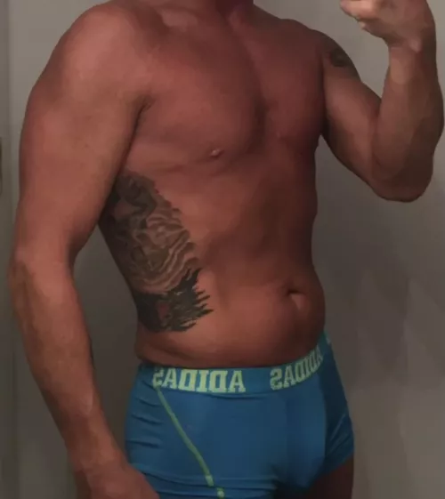 Let’s do this …. Couples or females only 