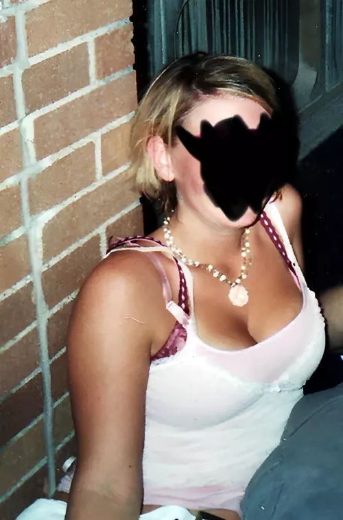 Lisa, southern ri, partied in mass, ct, ri early 2000s