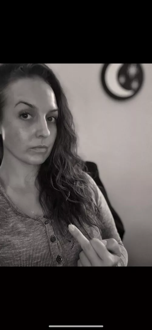 Little tasty treat for you weak things today 💋